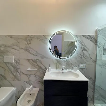 101 Apartament *