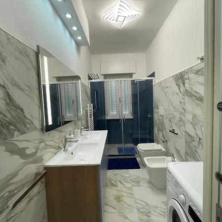 101 Apartament *