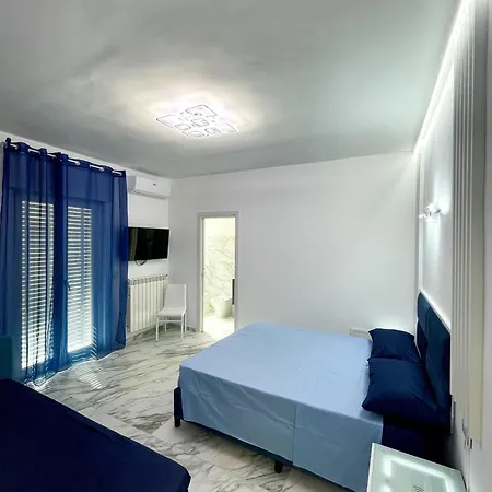 101 Apartment *